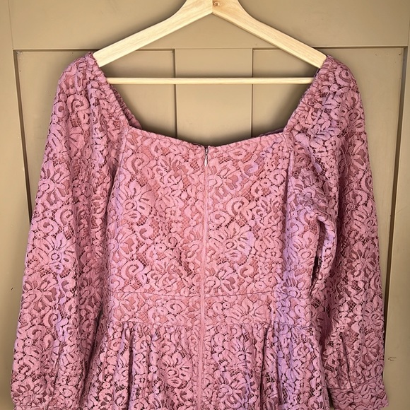 Jessakae Allover Lace Mauve Laurel Midi Dress. Size S. Long sleeve. Like New - Picture 10 of 13